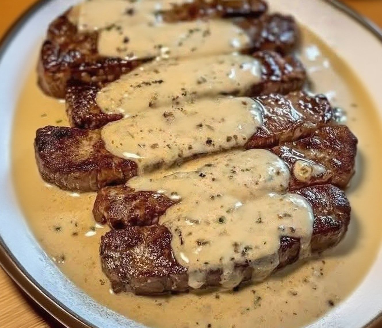 Thumbnail for Juicy Steak with Creamy Garlic Sauce