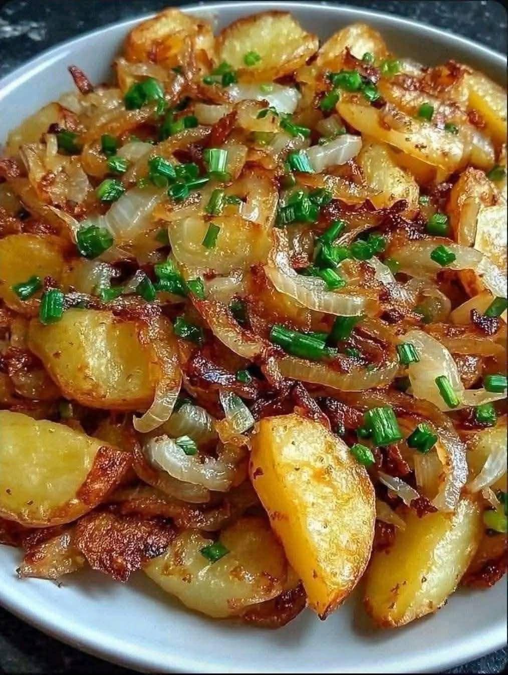 Thumbnail for Fried Potatoes and Onions (Old-Fashioned Skillet Style)