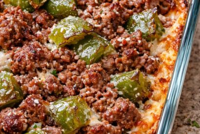 Thumbnail for 4-Ingredient Amish Beef & Bell Pepper Bake (Hearty & Cheesy Comfort Dish)