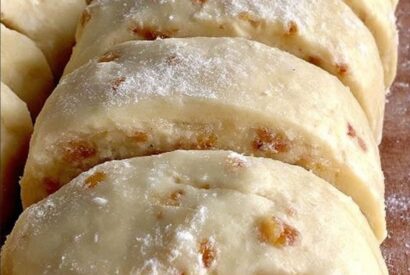 Thumbnail for Ring-a-Ling Sweet Rolls