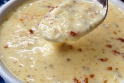 Thumbnail for Canadian Cheese Soup