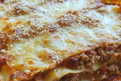 Thumbnail for Classic Homemade Beef Lasagna